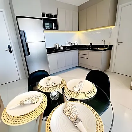 Flat Luxo Com Coworking, Academia E Rooftop - Wifi 1gb - Beira Mar 4 Min Apartamento Fortaleza (Ceara)