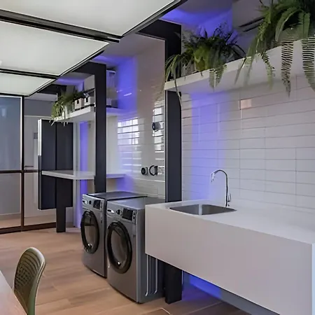 Flat Luxo Com Coworking, Academia E Rooftop - Wifi 1gb - Beira Mar 4 Min *