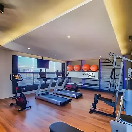Apartamento Flat Luxo Com Coworking, Academia E Rooftop - Wifi 1gb - Beira Mar 4 Min