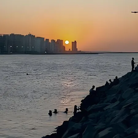 Apartamento Flat Luxo Com Coworking, Academia E Rooftop - Wifi 1gb - Beira Mar 4 Min