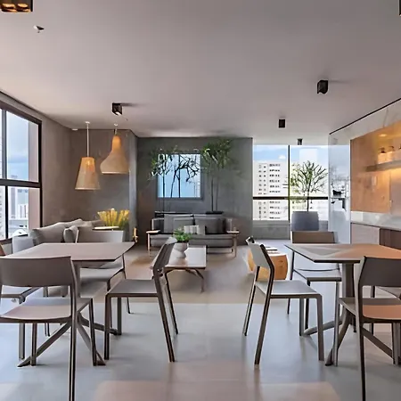 Apartamento Flat Luxo Com Coworking, Academia E Rooftop - Wifi 1gb - Beira Mar 4 Min *