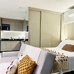 Flat Luxo Com Coworking, Academia E Rooftop - Wifi 1Gb - Beira Mar 4 Min